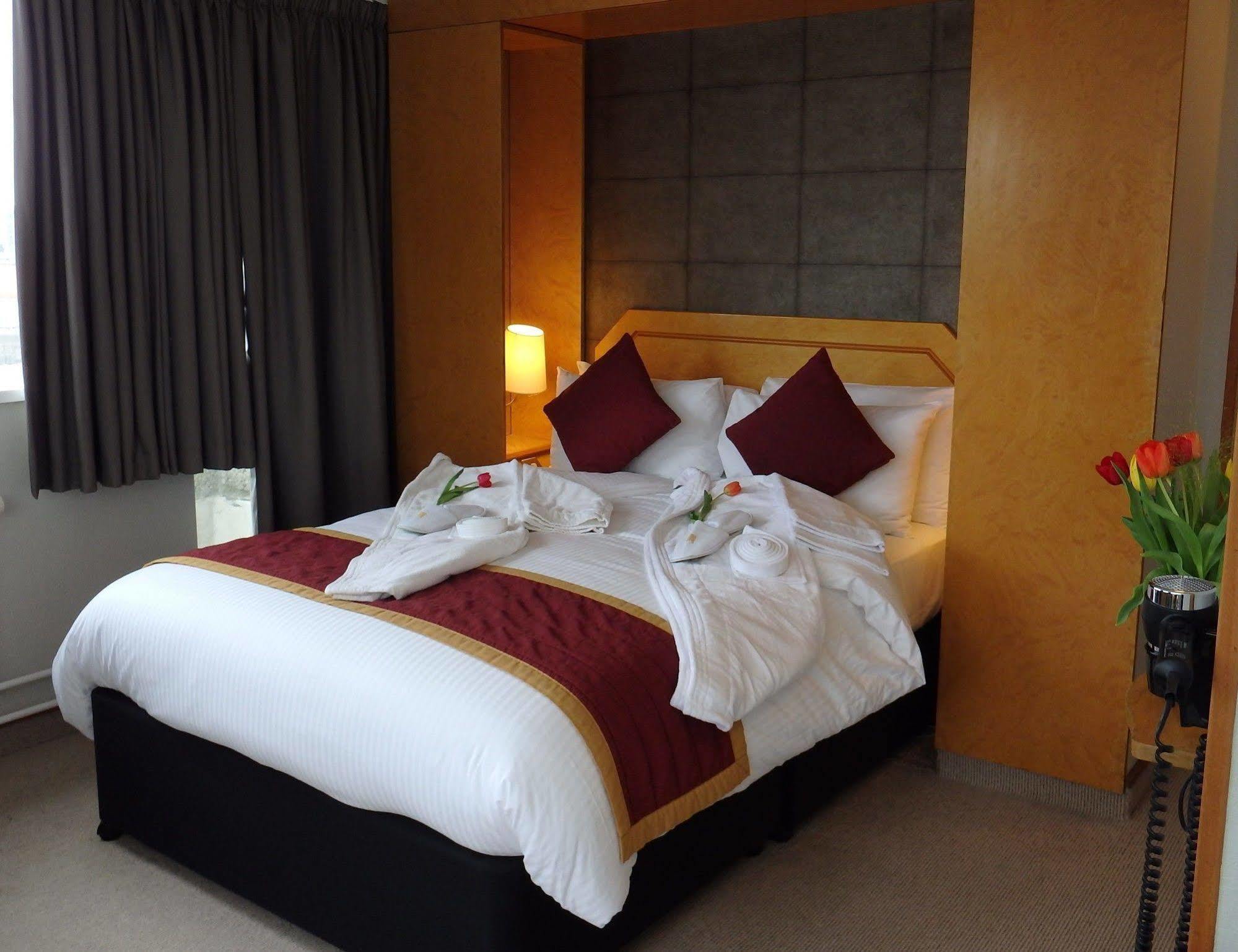 Copthorne Hotel Plymouth Exteriör bild