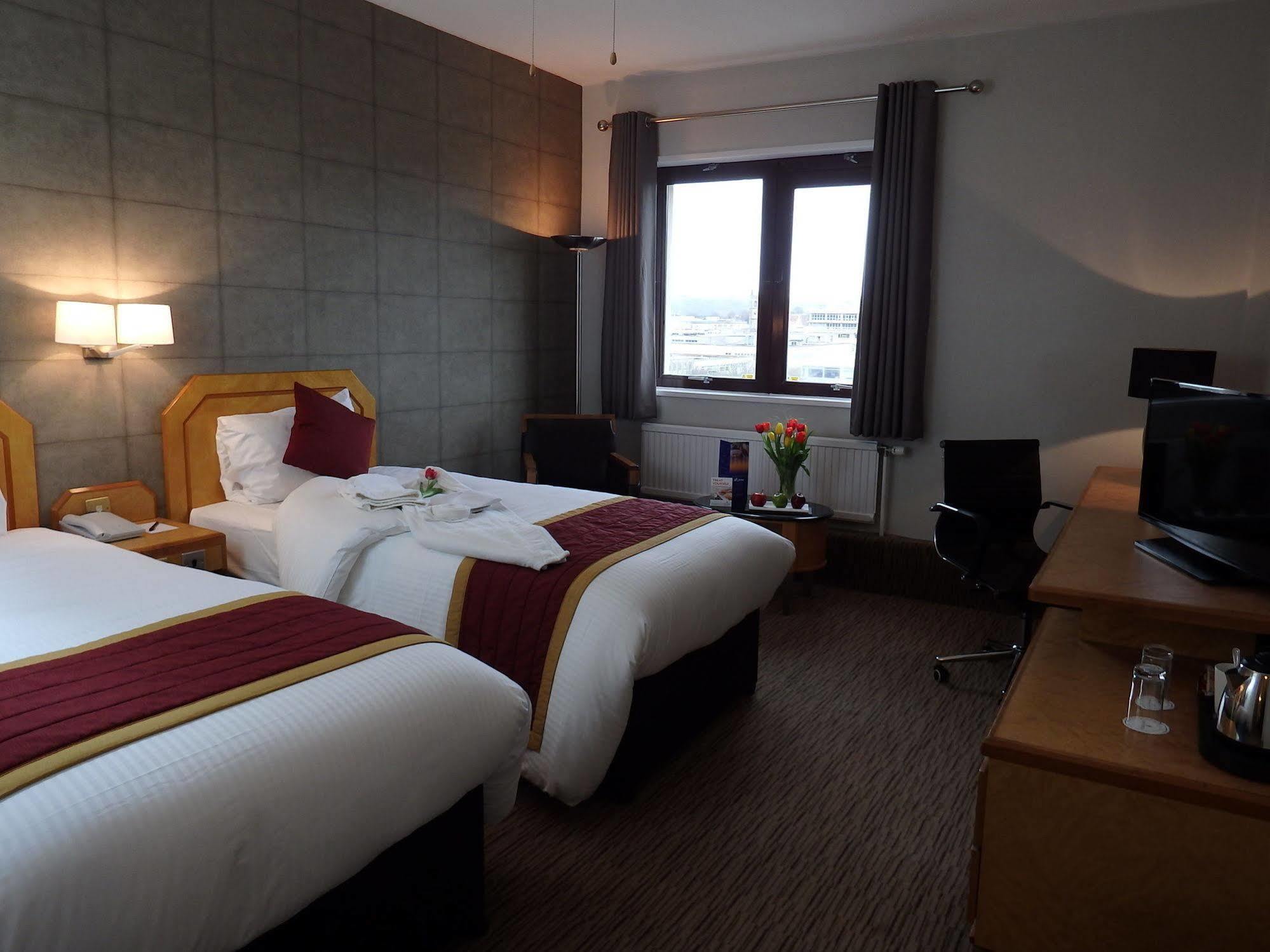 Copthorne Hotel Plymouth Exteriör bild